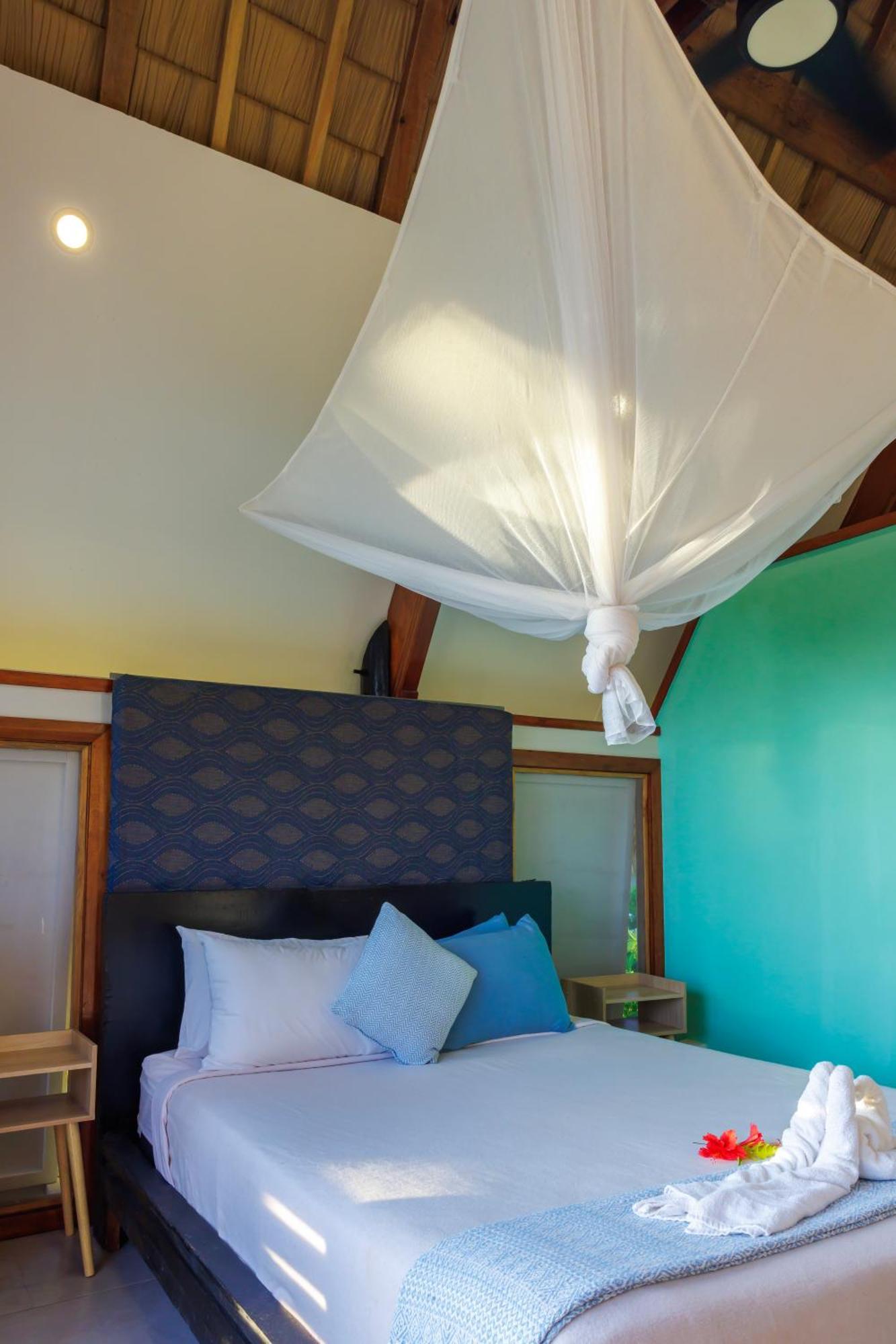 Mango Bay Resort Namatakula Exteriör bild