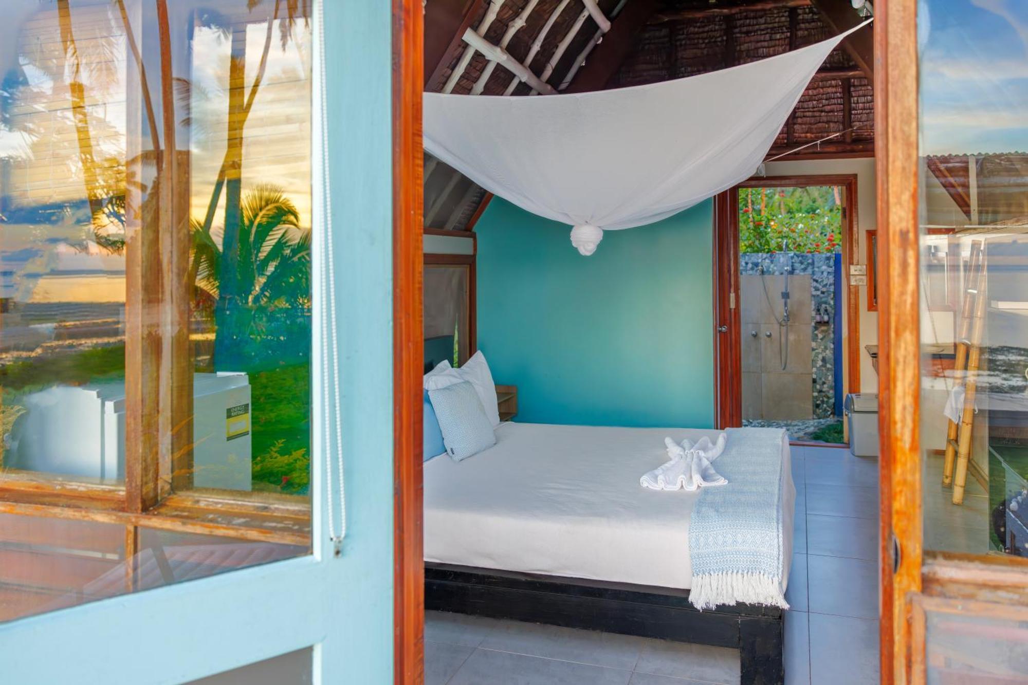 Mango Bay Resort Namatakula Exteriör bild