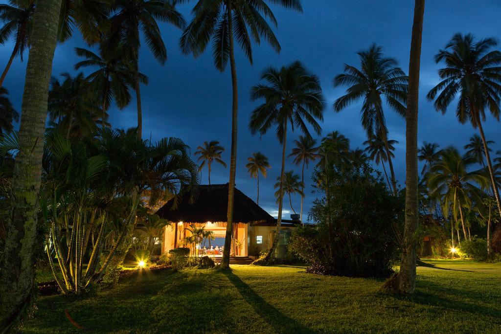Mango Bay Resort Namatakula Exteriör bild